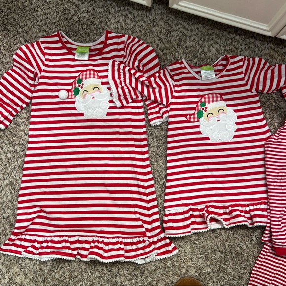 Family Set of 3 Christmas Pajamas - Picture 4 of 7